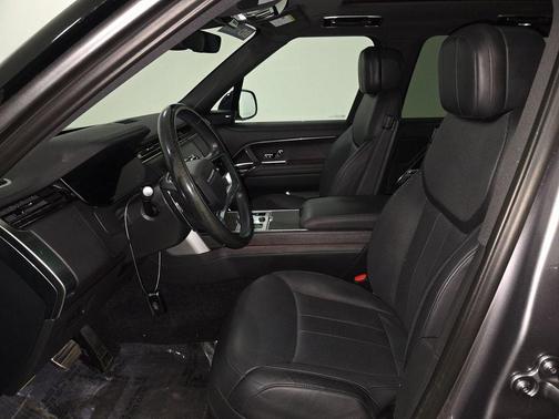 2023 Land Rover Range Rover P400 SE