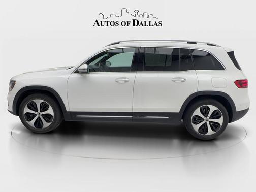 White 2025 Mercedes-Benz GLB 250 4MATIC