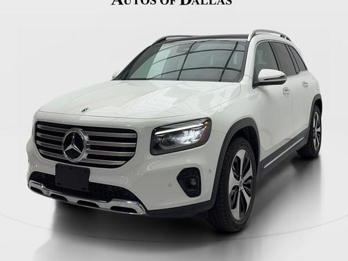 White 2025 Mercedes-Benz GLB 250 4MATIC