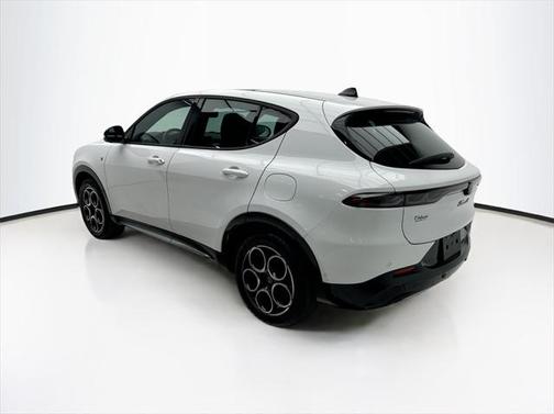 2024 Alfa Romeo Tonale Ti EAWD
