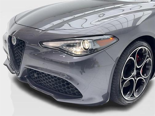 2022 Alfa Romeo Giulia Ti