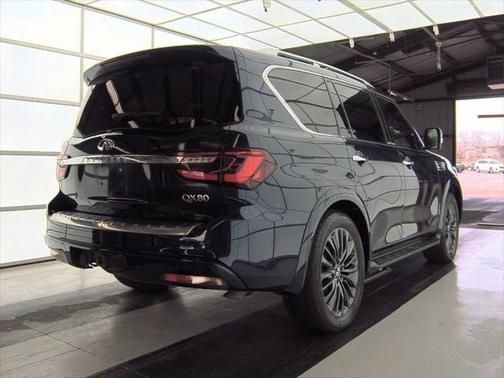 2022 INFINITI QX80 SENSORY