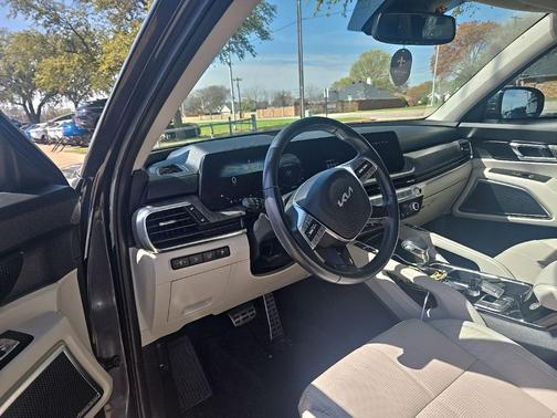 2023 Kia Telluride SX