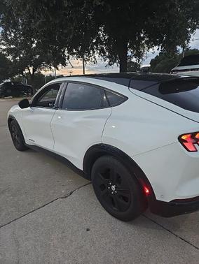 2021 Ford Mustang Mach-E California Route 1