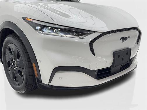 2021 Ford Mustang Mach-E California Route 1