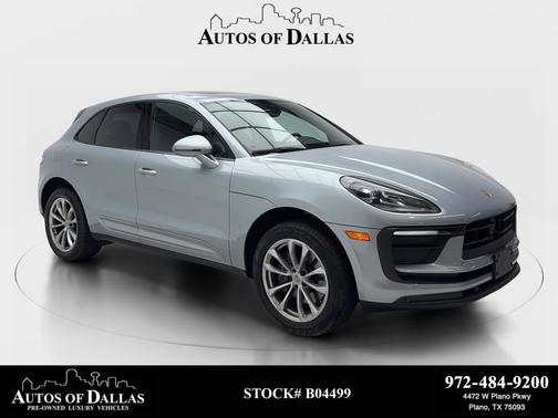 Dolomite Silver Metallic 2024 Porsche Macan Macan