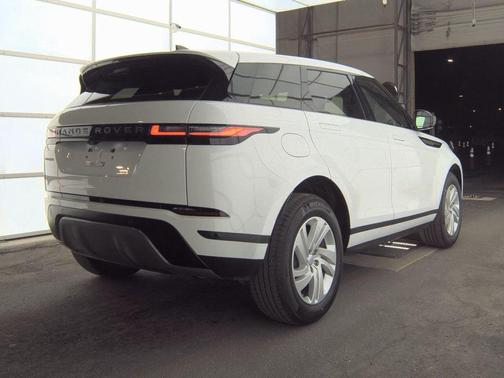 2025 Land Rover Range Rover Evoque Core S