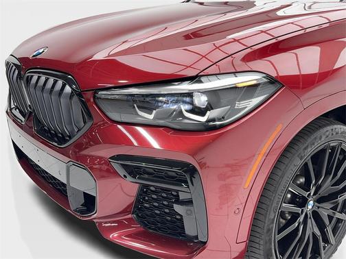 2023 BMW X6 xDrive40i