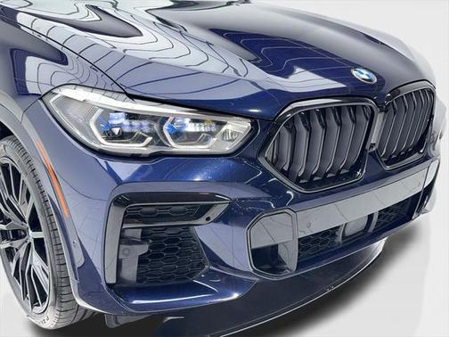 2023 BMW X6 M50i