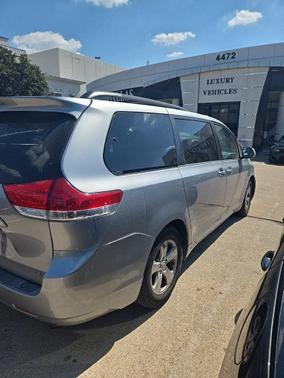 2013 Toyota Sienna LE