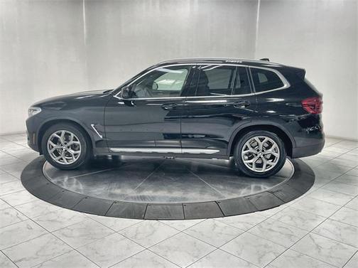 Photo 4 of 52 of 2021 BMW X3 sDrive30i