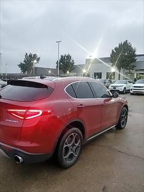 2018 Alfa Romeo Stelvio Ti