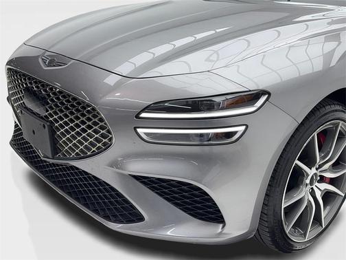 2025 Genesis G70 2.5T AWD