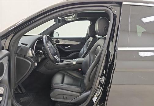2021 Mercedes-Benz GLC 300 Base