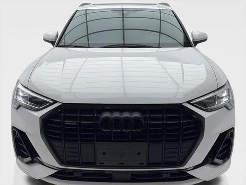 2023 Audi Q3 Premium 45 TFSI S line quattro Tiptronic