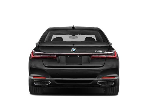 2022 BMW 740 i xDrive
