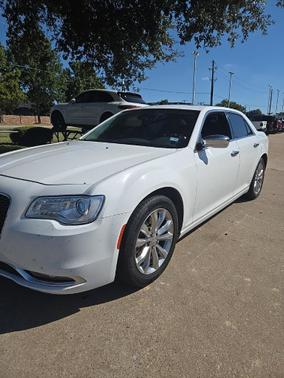 2019 Chrysler 300 Limited