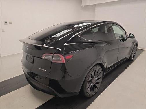 2024 Tesla Model Y Performance Dual Motor All-Wheel Drive