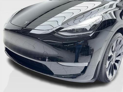 2024 Tesla Model Y Performance Dual Motor All-Wheel Drive