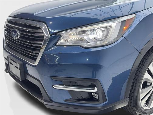 2022 Subaru Ascent Limited 8-Passenger