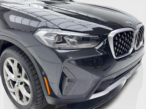 2024 BMW X4 xDrive30i