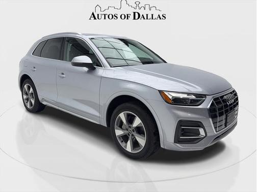 2022 Audi Q5 40 Premium