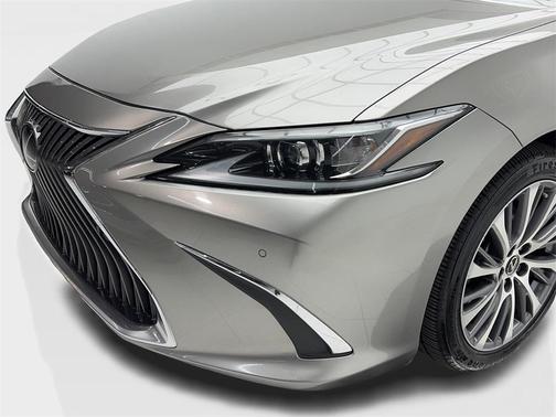 2021 Lexus ES 350 Base