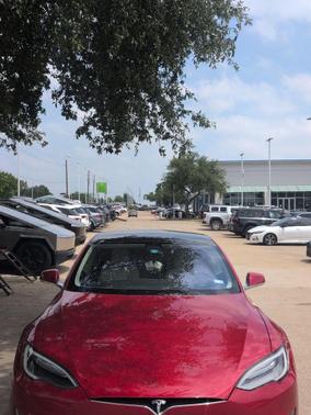 Red Multi-Coat 2017 Tesla Model S 75