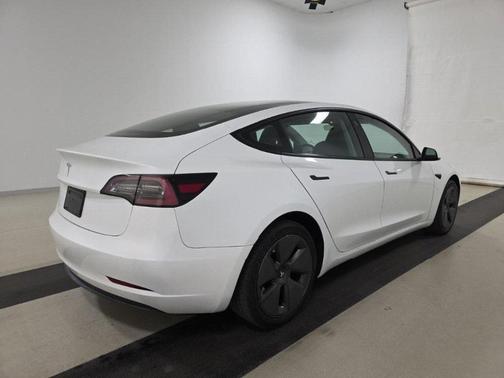 2023 Tesla Model 3 Standard Range