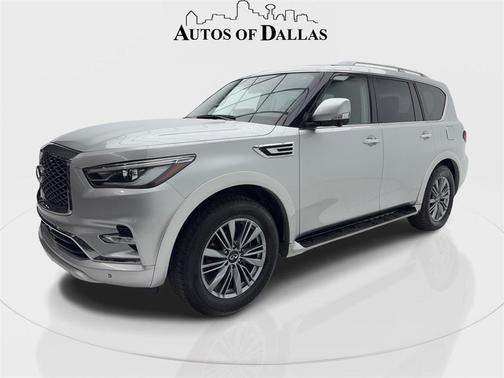 2022 INFINITI QX80 Luxe