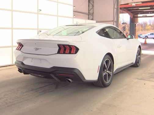 Oxford White 2024 Ford Mustang EcoBoost Premium
