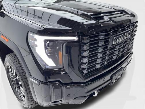 2025 GMC Sierra 2500 Denali Ultimate