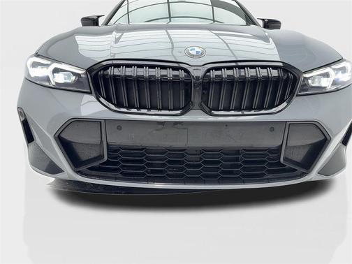 2023 BMW 330 xDrive