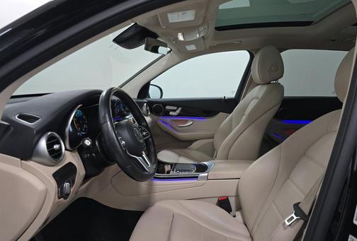Black 2022 Mercedes-Benz GLC 300 4MATIC