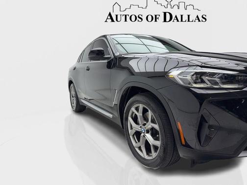 2022 BMW X4 xDrive30i