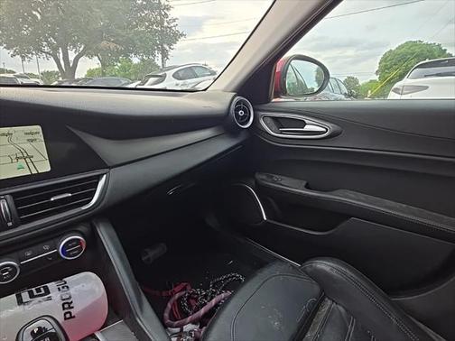 2018 Alfa Romeo Giulia Ti Sport