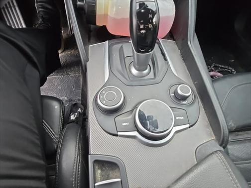 2018 Alfa Romeo Giulia Ti Sport