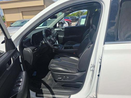 Hyper White 2024 Hyundai PALISADE Limited