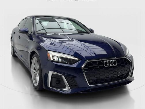 Navarra Blue Metallic 2023 Audi A5 Sportback 45 S Line Premium