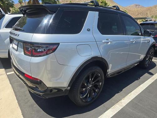 Silver 2024 Land Rover Discovery Sport Dynamic SE