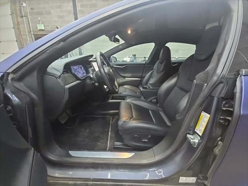 2020 Tesla Model S Performance