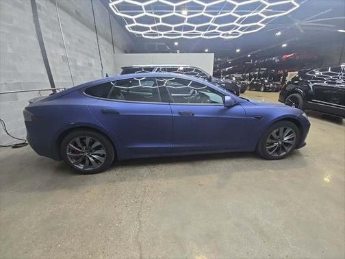 2020 Tesla Model S Performance