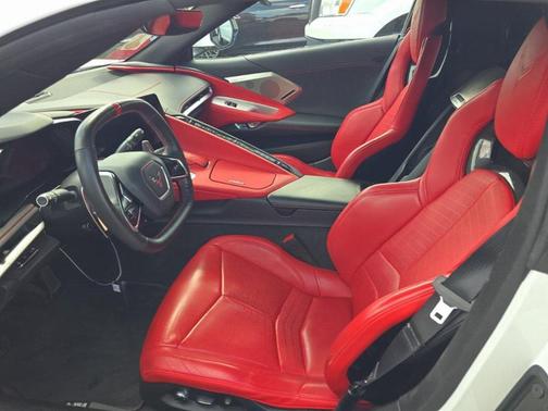 2023 Chevrolet Corvette Stingray w/2LT