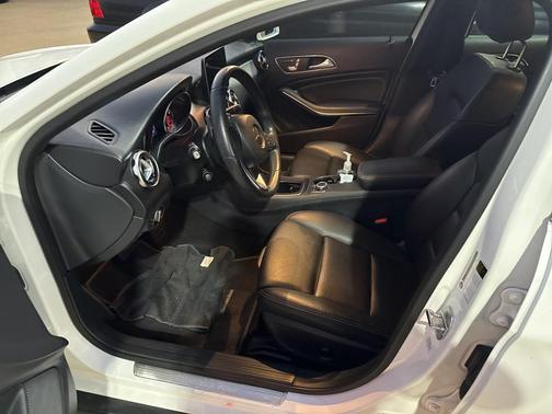 2020 Mercedes-Benz GLA 250 Base