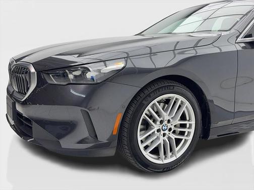 2024 BMW 530 i