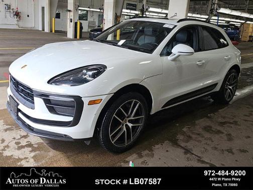 White 2023 Porsche Macan Macan
