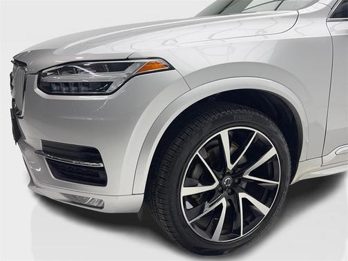 2019 Volvo XC90 T6 Inscription