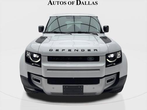 2024 Land Rover Defender 110 P300