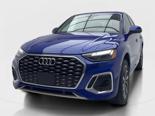 Ultra Blue Metallic 2022 Audi Q5 45 S line Premium