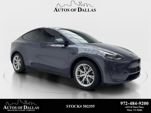 Pearl White Multi-Coat 2023 Tesla Model Y Long Range Dual Motor All-Wheel Drive